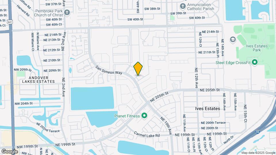 831 NE 207th Ln Map and Location Details