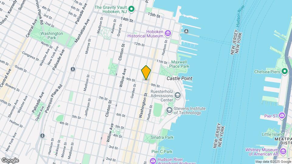 902 Washington St Map and Location Details