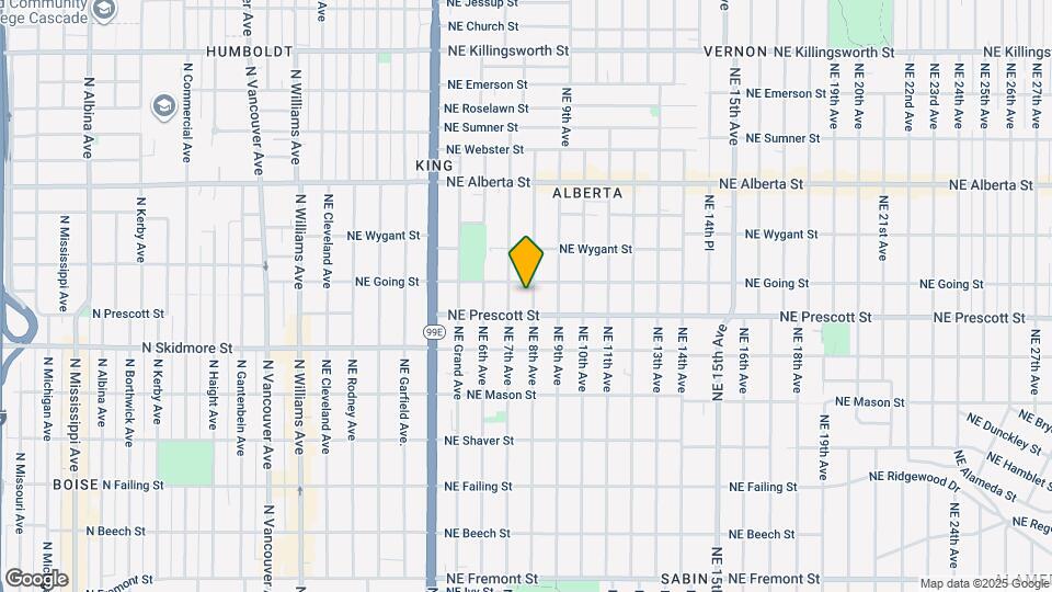 4537 NE 8th Ave Map and Location Details