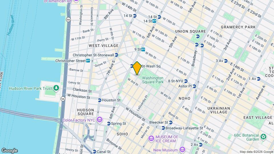 135 W 4th St, Unit PHE Map and Location Details