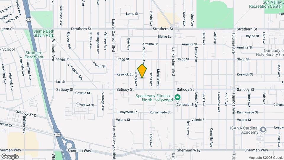 7637 Radford Ave Map and Location Details