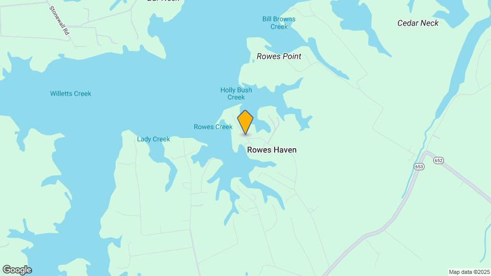 Tyndall Point Townhouse Apartments and Nearby Hayes Apartments For Rent