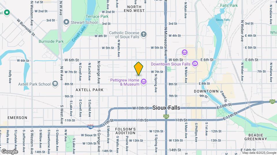 218 N Summit Ave Map and Location Details