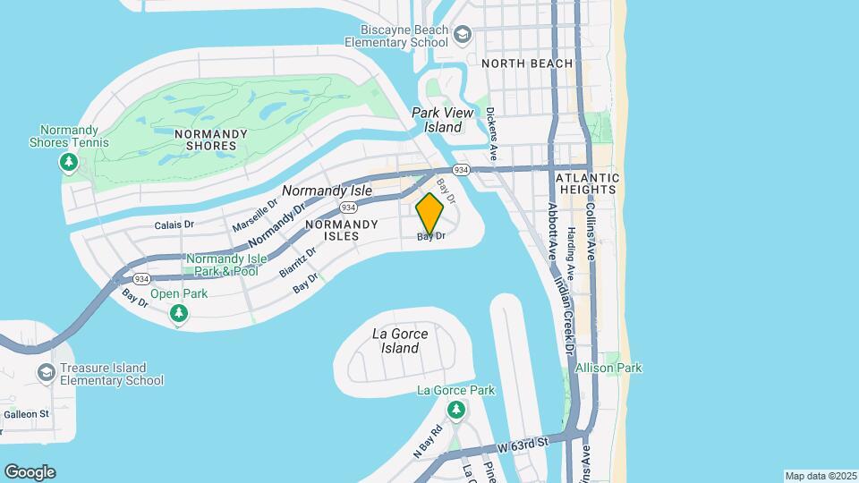 960 Bay Dr Map and Location Details