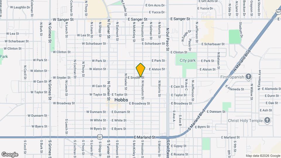 319 N Houston St Map and Location Details