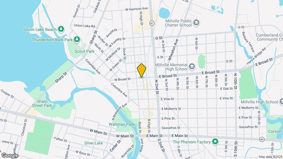 15 E Broad St Map and Location Details