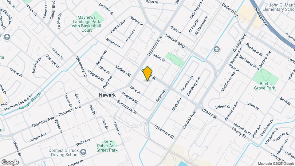 6647 Graham Ave Mapa y Detalles de la Ubicación
