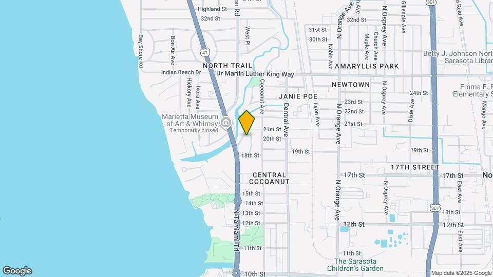 1935 Edgewater Dr Map and Location Details