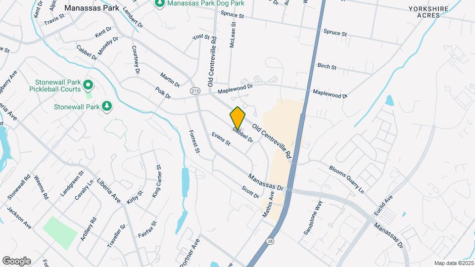 121 Cabbel Dr Map and Location Details