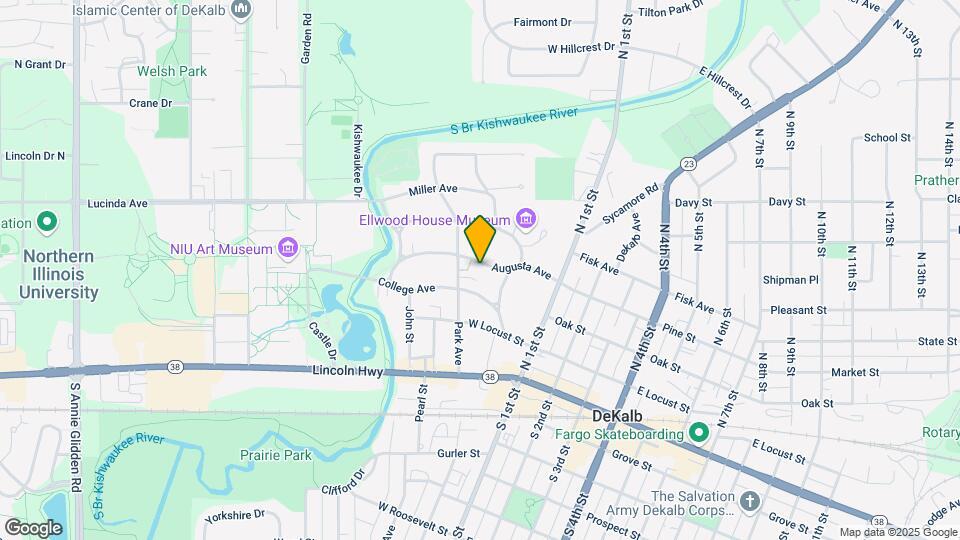 230 Augusta Ave Mapa y Detalles de la Ubicación