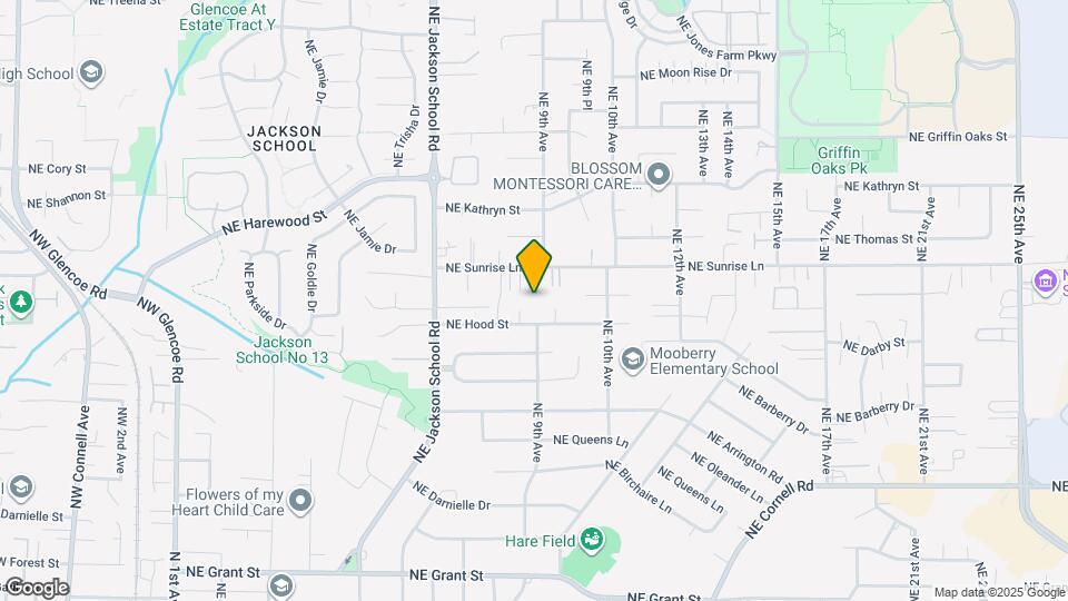 851 NE Hood St Map and Location Details