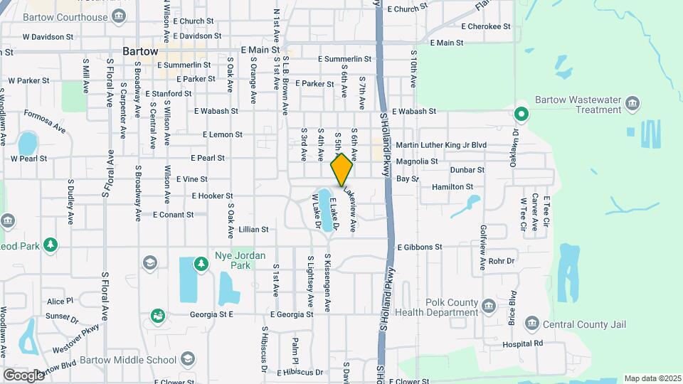 885 Lakeview Ave Map and Location Details