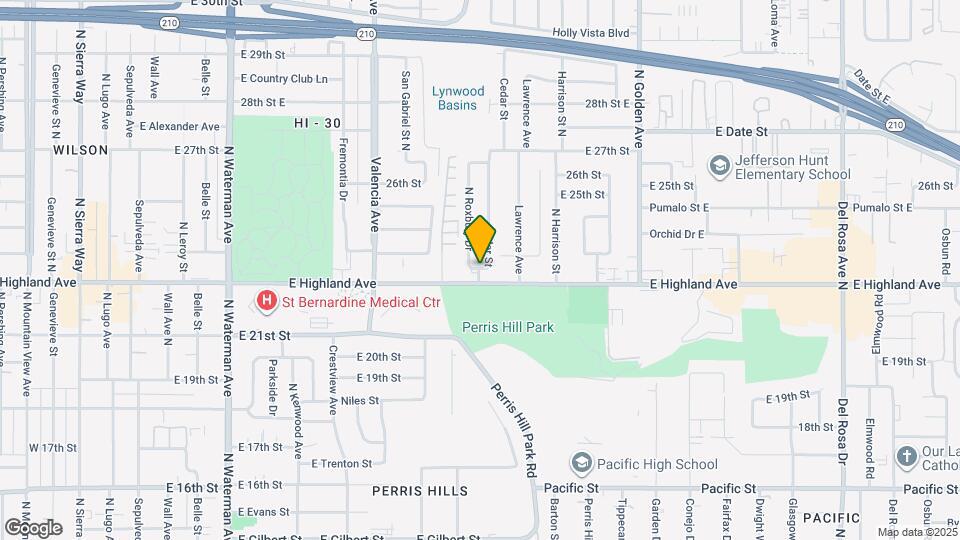 1239 N Roxbury Dr Mapa y Detalles de la Ubicación