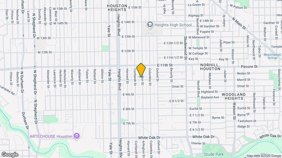 315 E 10th St Map and Location Details