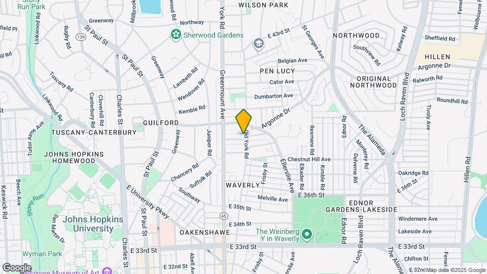 552 E 38th St Map and Location Details
