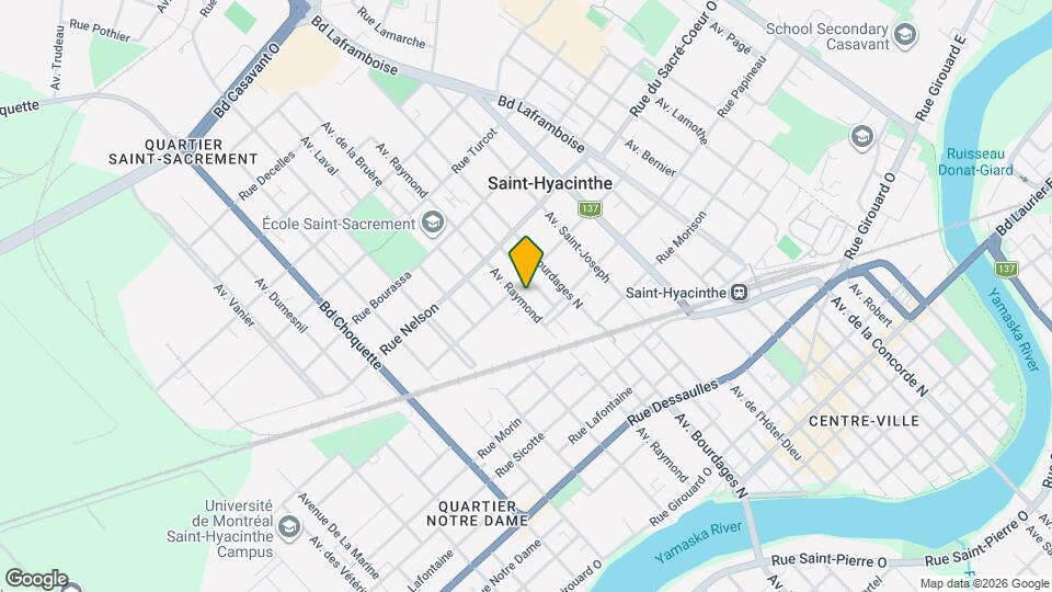 2260 Raymond Av Map and Location Details