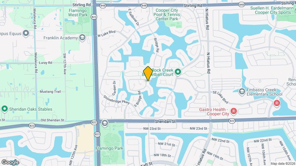 2925 E Aviary Dr Map and Location Details