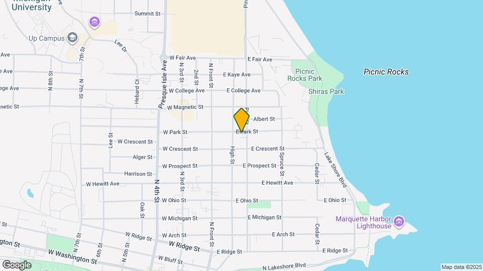 921 Pine St Rentals in Marquette, MI