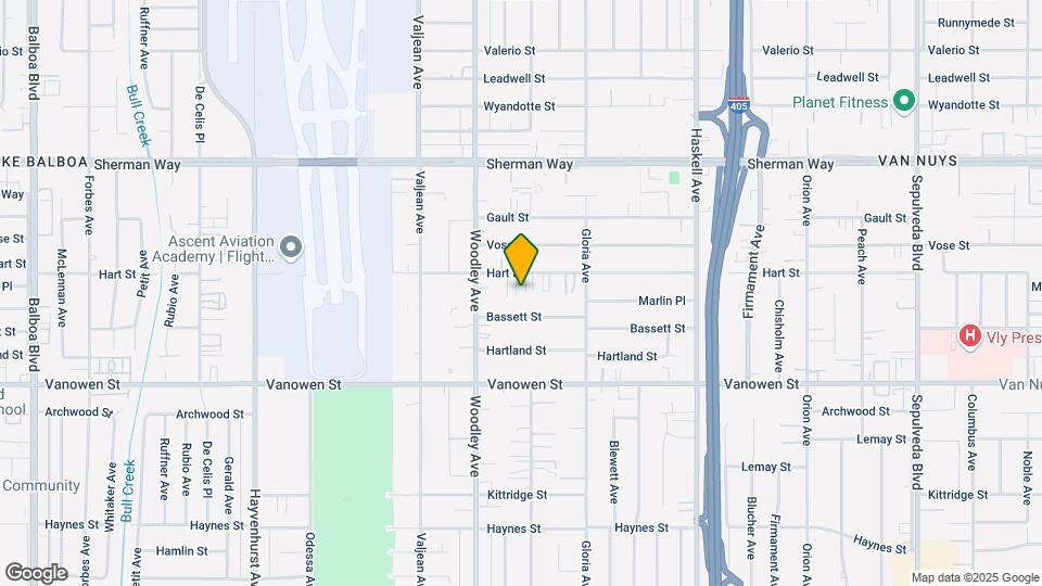 6928 Gaviota Ave Map and Location Details