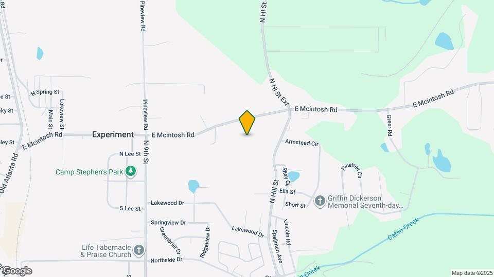 106 E Cherry St Map and Location Details