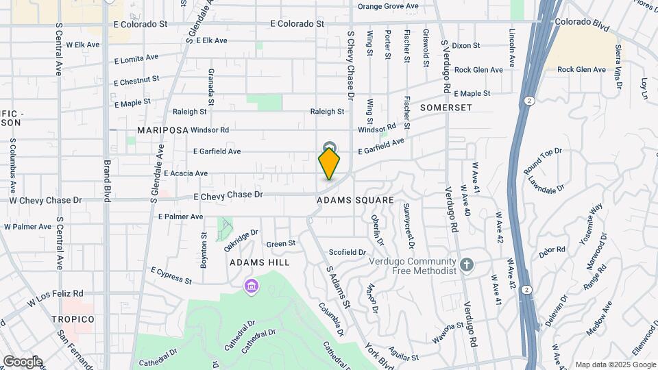 1121 E Chevy Chase Dr Map and Location Details