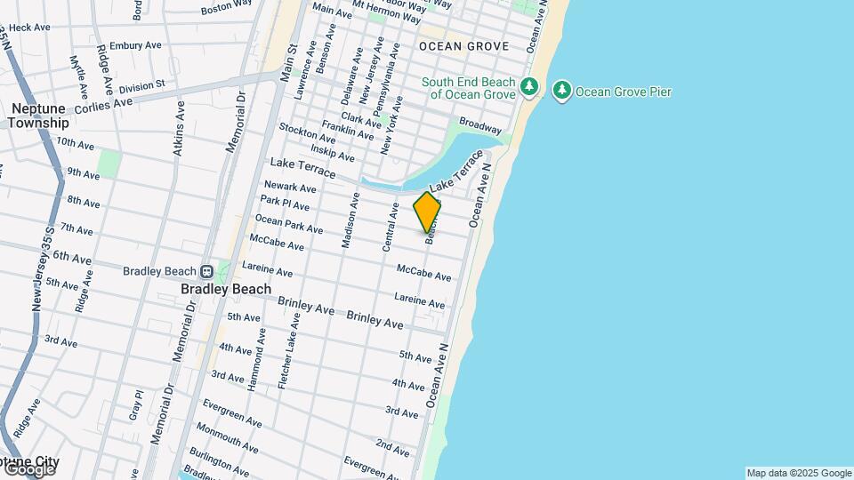 911 Beach Ave Map and Location Details