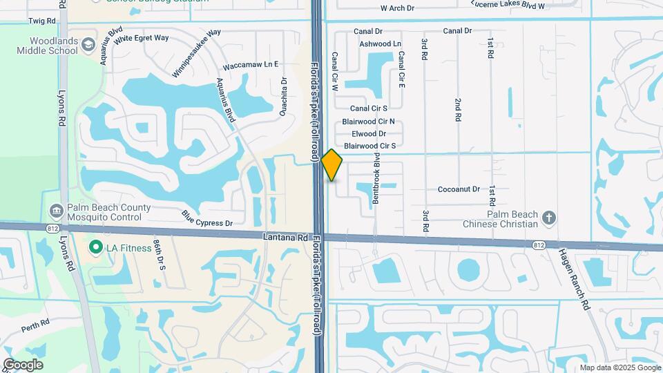 7950 Ridgewood Dr Map and Location Details