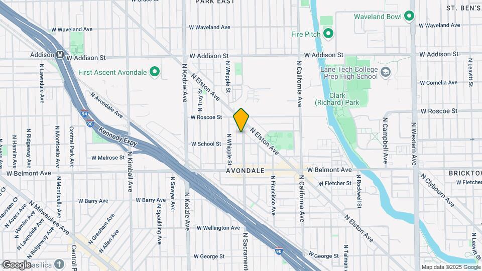 3314 N Sacramento Ave Map and Location Details