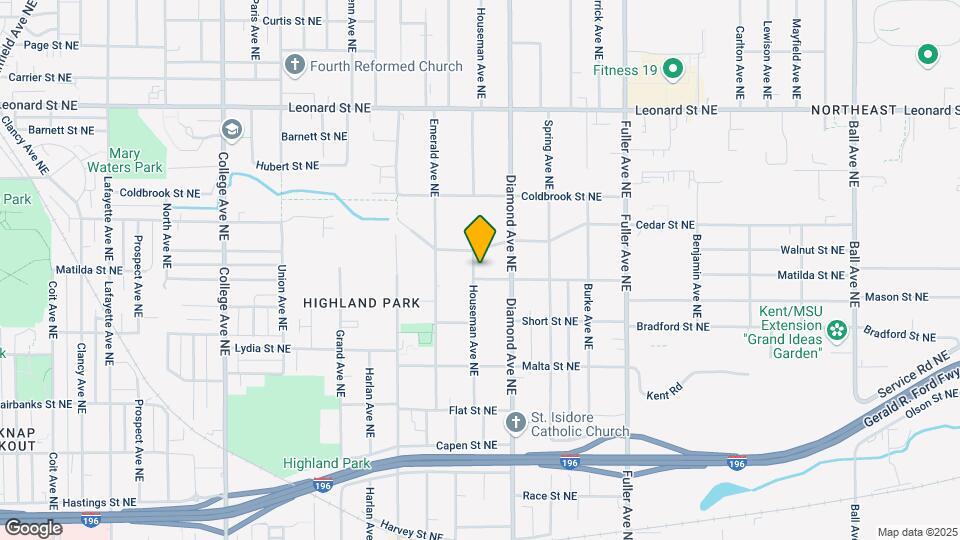901 Maybelle St NE Map and Location Details