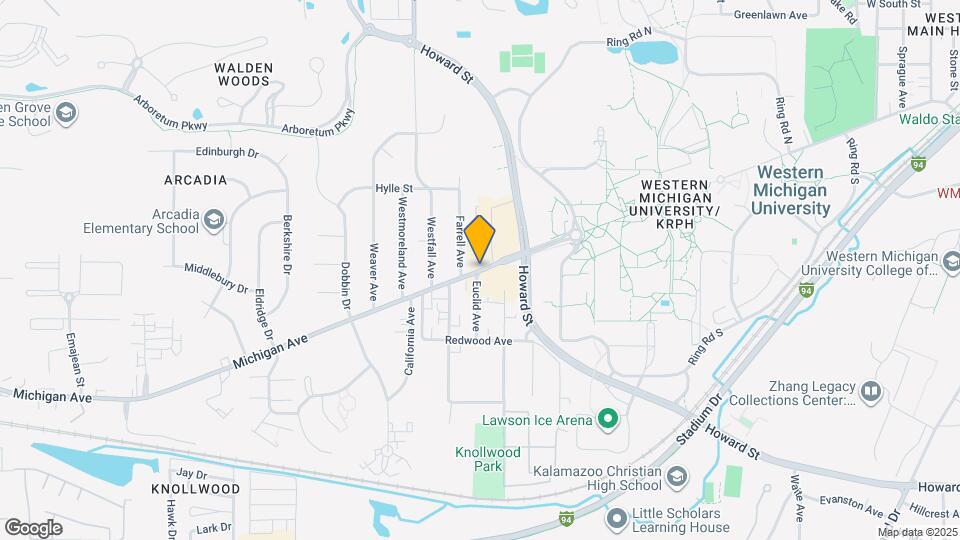 Copper Beech Townhomes Cmnty and Nearby Kalamazoo Apartments For Rent