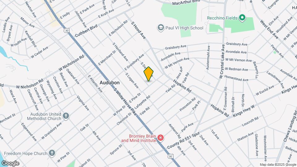 127 E Pine St Map and Location Details