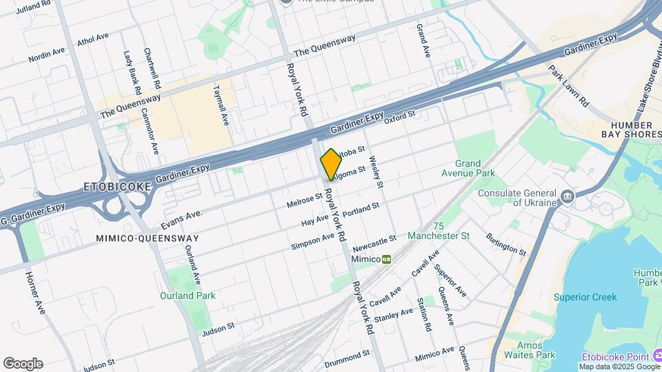 425 Royal York Rd Map and Location Details