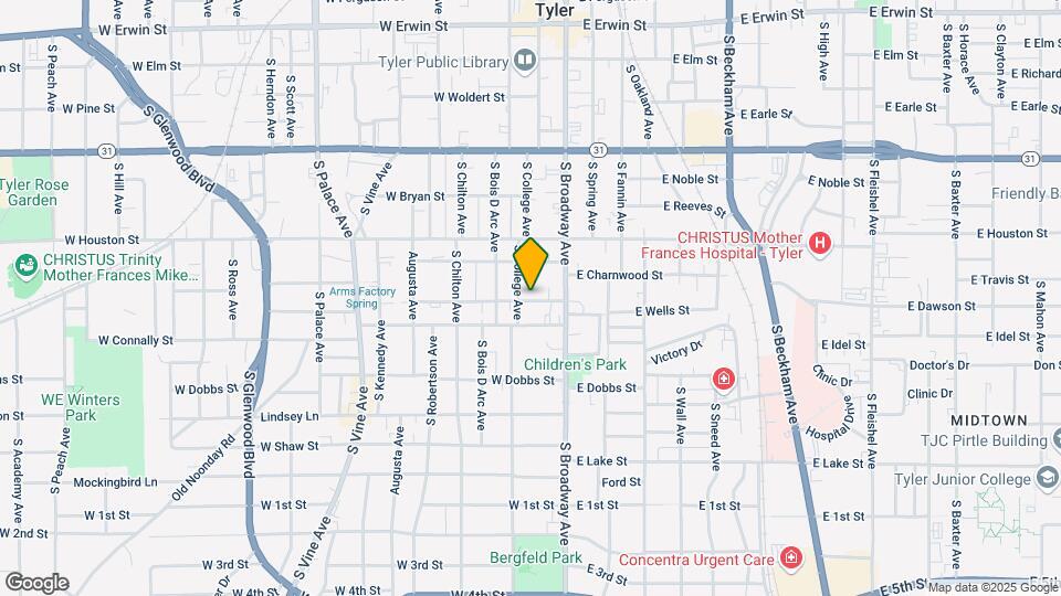 207 W Phillips St Map and Location Details