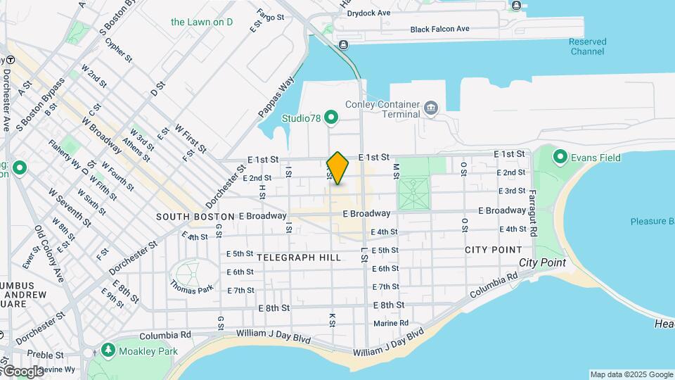 574 E 3rd St Map and Location Details