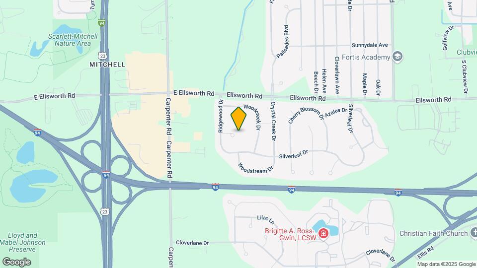 4253 Woodcrest Ct Map and Location Details
