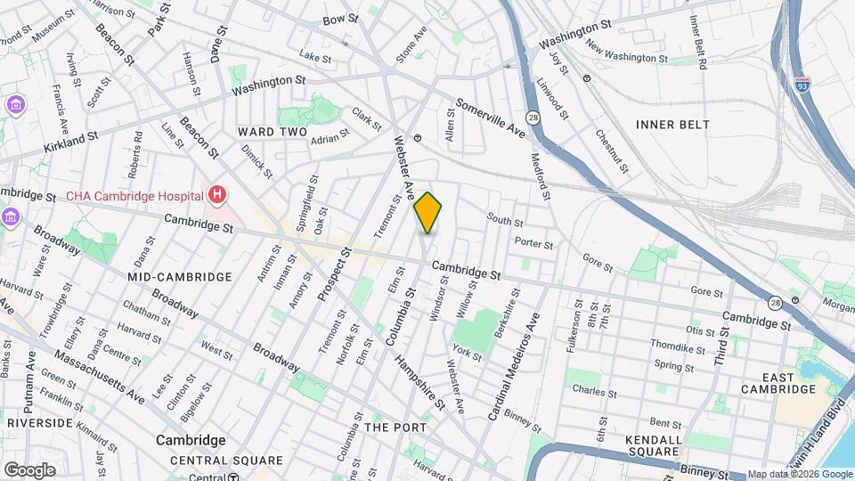 305 Webster Ave Map and Location Details