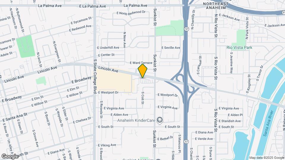 2420 E Lincoln Ave Map and Location Details