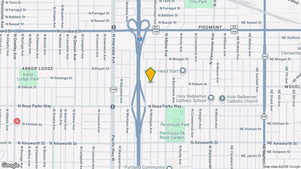 6813 N Michigan Ave Map and Location Details