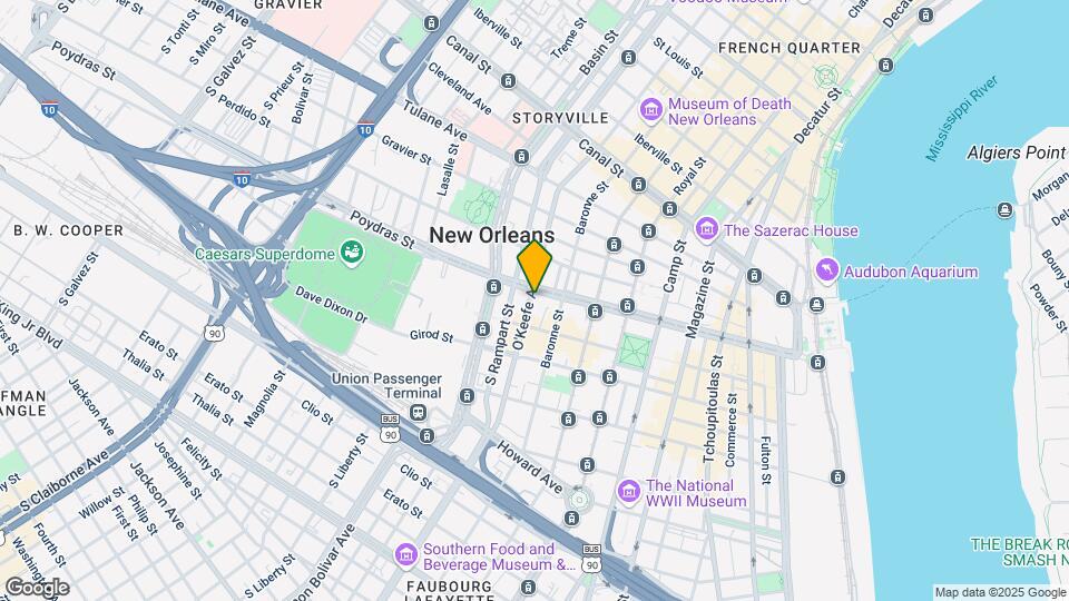 930 Poydras Map and Location Details