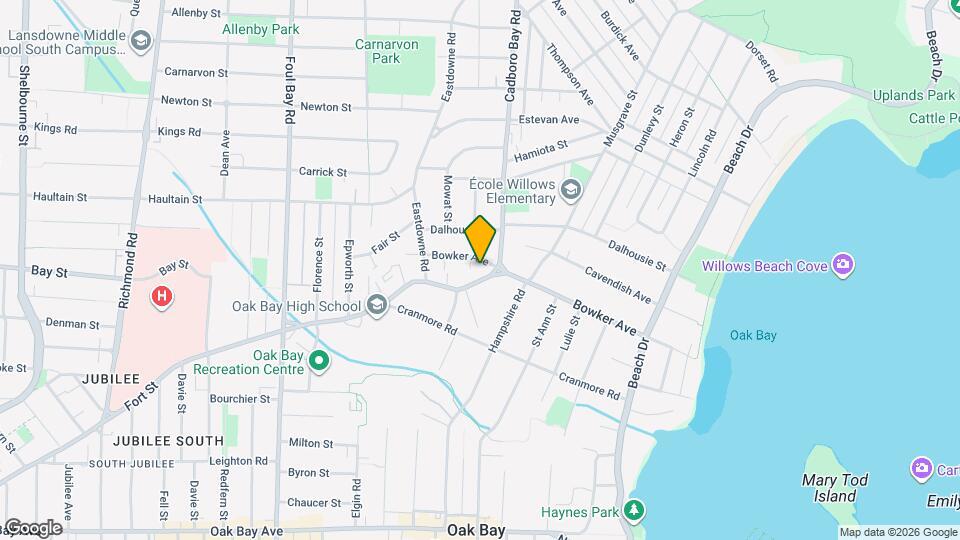 2260-2296 Cadboro Bay Rd Map and Location Details