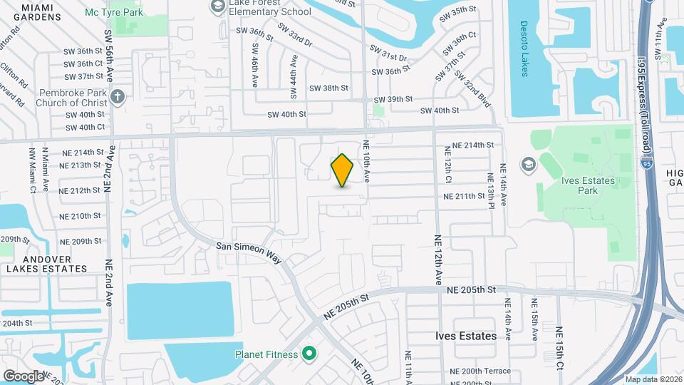 925 NE 211th St Map and Location Details