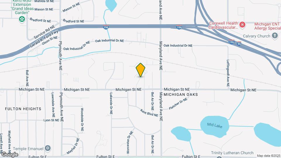 450 Somerset Dr NE Map and Location Details