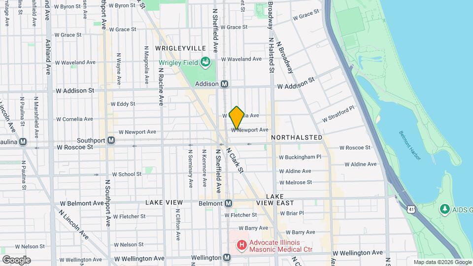 915 W Newport Ave Map and Location Details