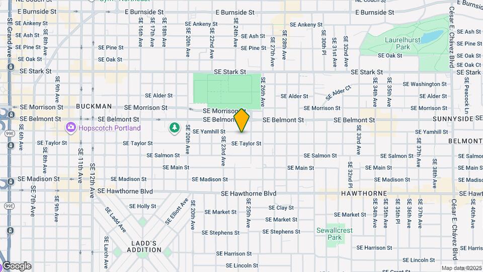 2424 SE Yamhill St Map and Location Details