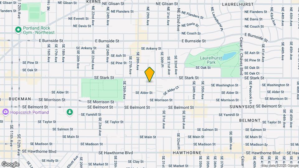 2929 SE Washington St Map and Location Details