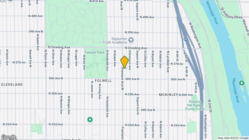 3632 Fremont Ave N Map and Location Details
