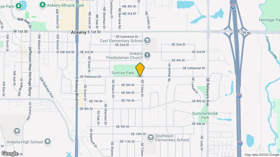 426 SE Trilein Dr Map and Location Details