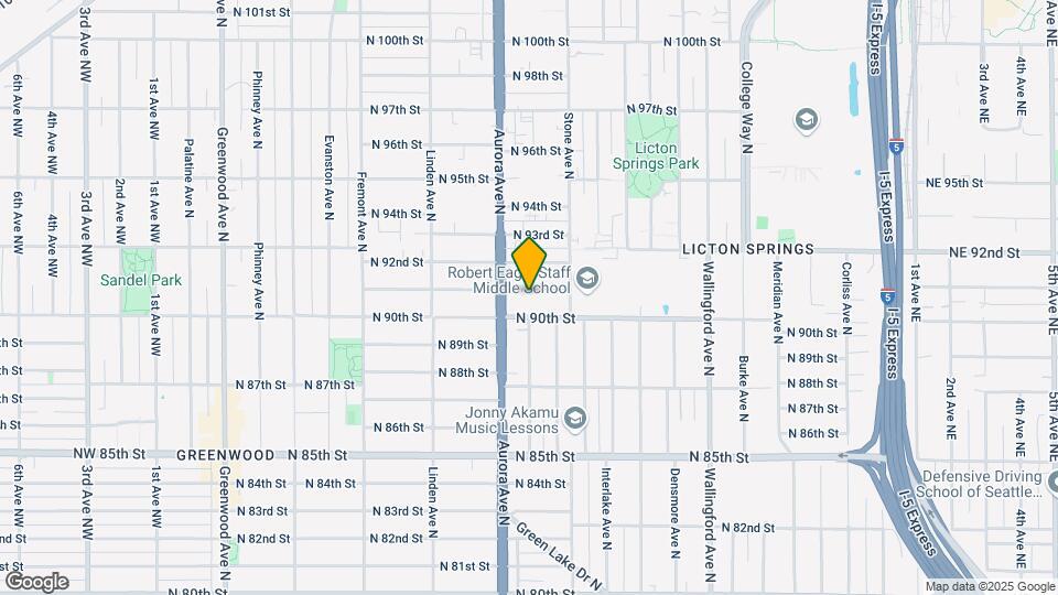 North Green Lake Apartments Map and Location Details