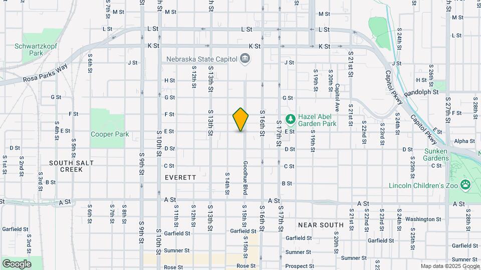 1445 E St Mapa y Detalles de la Ubicación