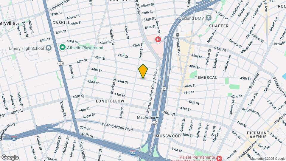 725 44th St Map and Location Details